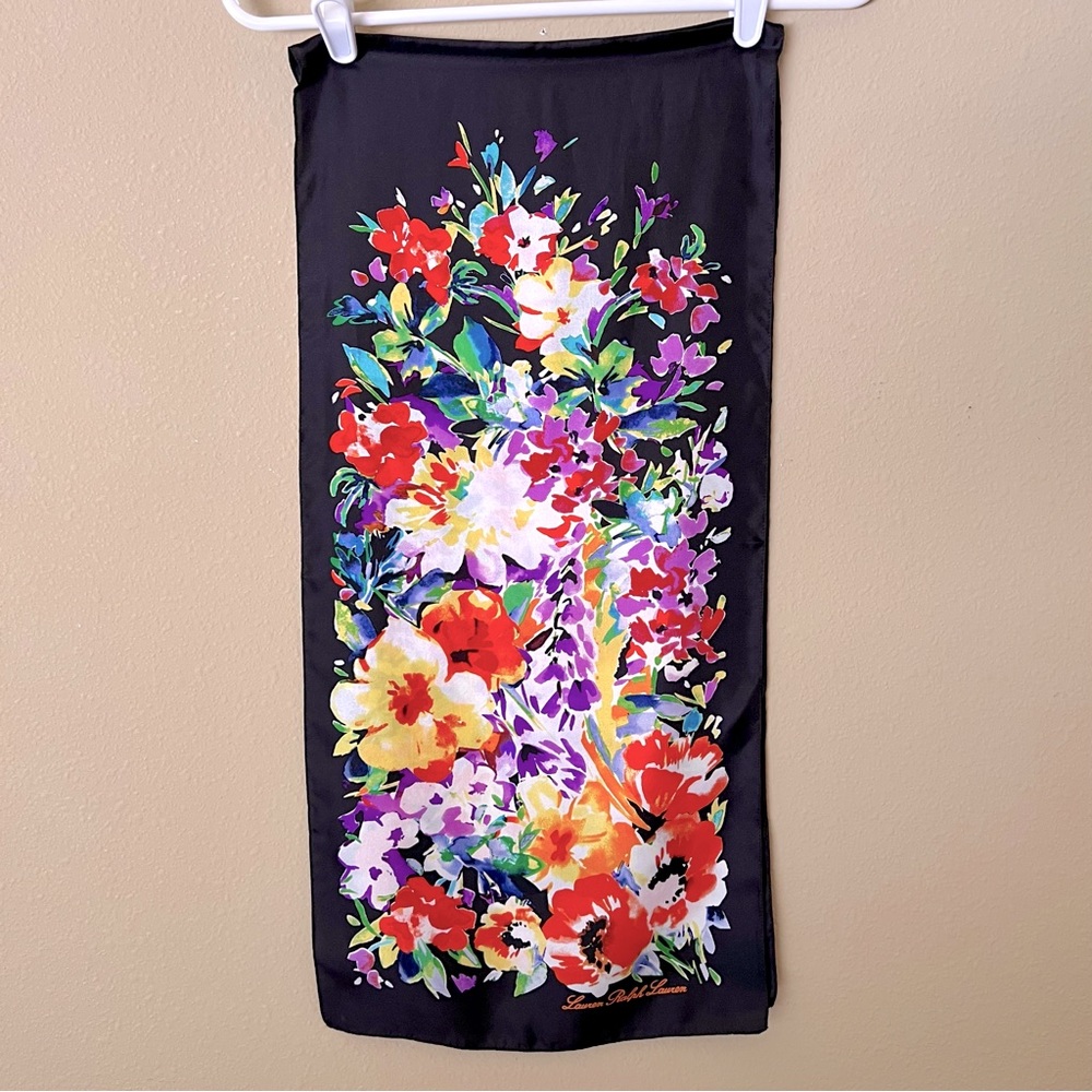 Lauren Ralph Lauren scarf.